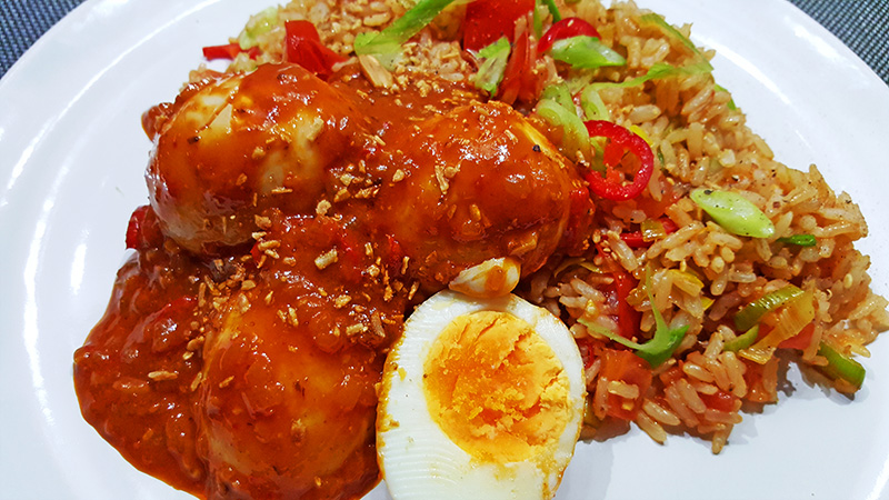 Sambal Goreng Telor | Eet smakelijk! | Gewoon een foodblog!