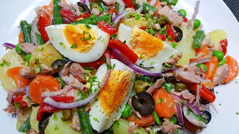 Ensaladilla Rusa (Russische Salade op Spaanse wijze) | Gewoon een foodblog!