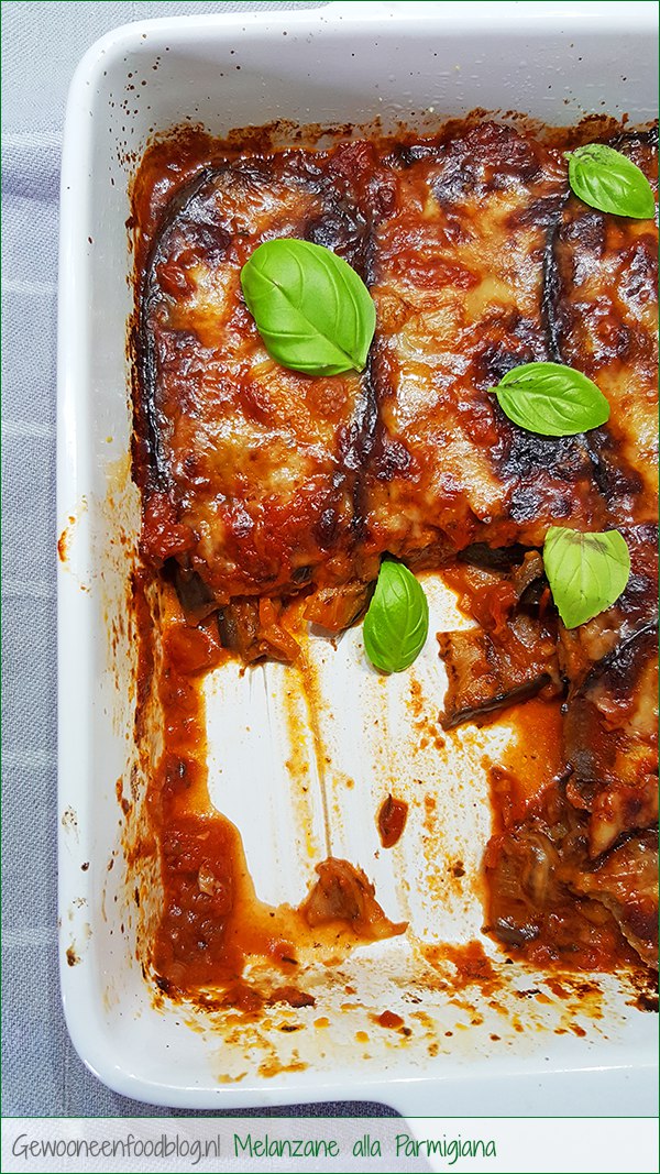 Aubergine ovenschotel (Melanzane alla Parmigiana) | Gewoon een foodblog!