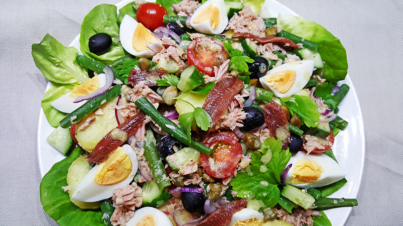 Salade Niçoise recept | Gewoon Een Foodblog!