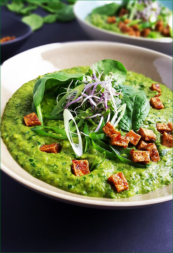 Broccolisoep met tofu | Gewoon een foodblog!
