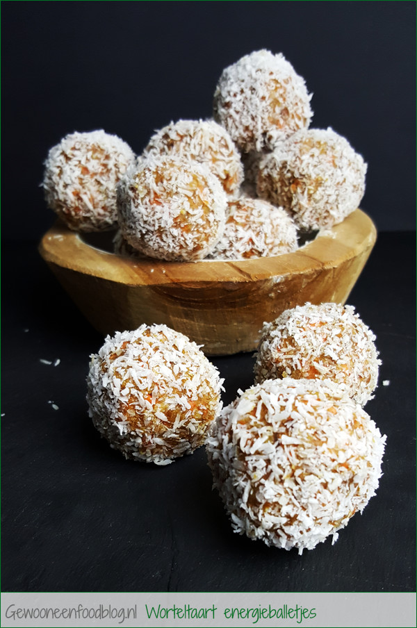 Worteltaart energieballetjes (Carrot Cake Bliss Balls) | Gewooneenfoodblog.nl