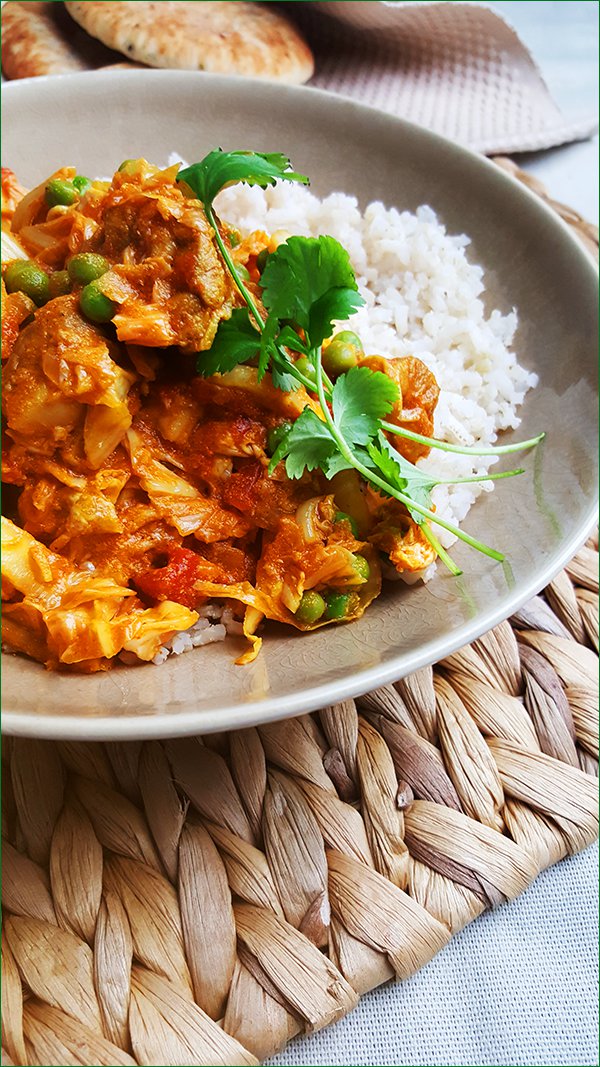 Indiase curry met kip, Chinese kool en yoghurt | Gewooneenfoodblog.nl