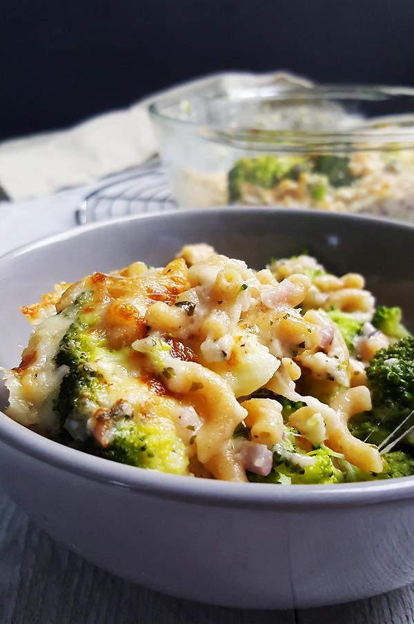 Macaroni ovenschotel met kaas en broccoli | Gewooneenfoodblog.nl