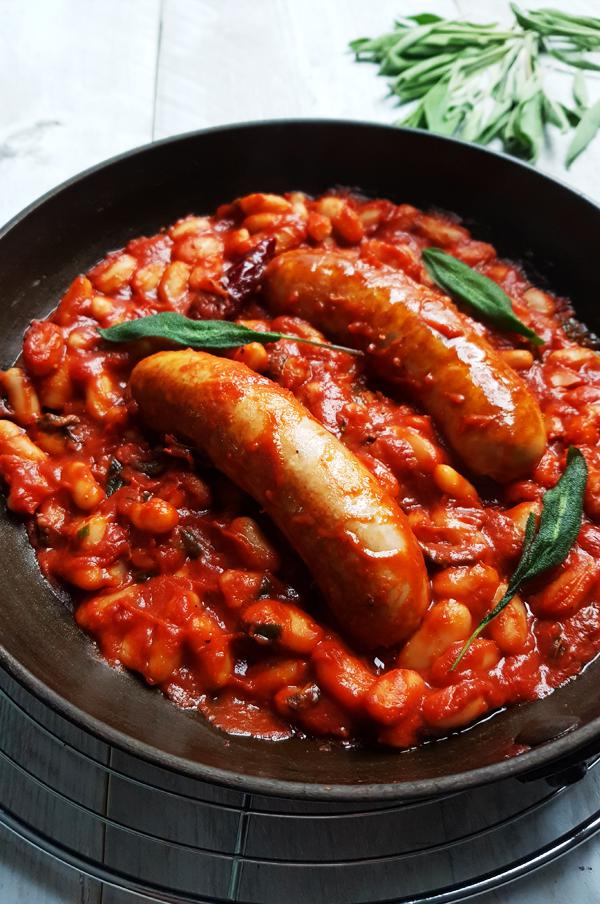 Toscaanse Salsiccia e Fagioli | Gewooneenfoodblog.nl