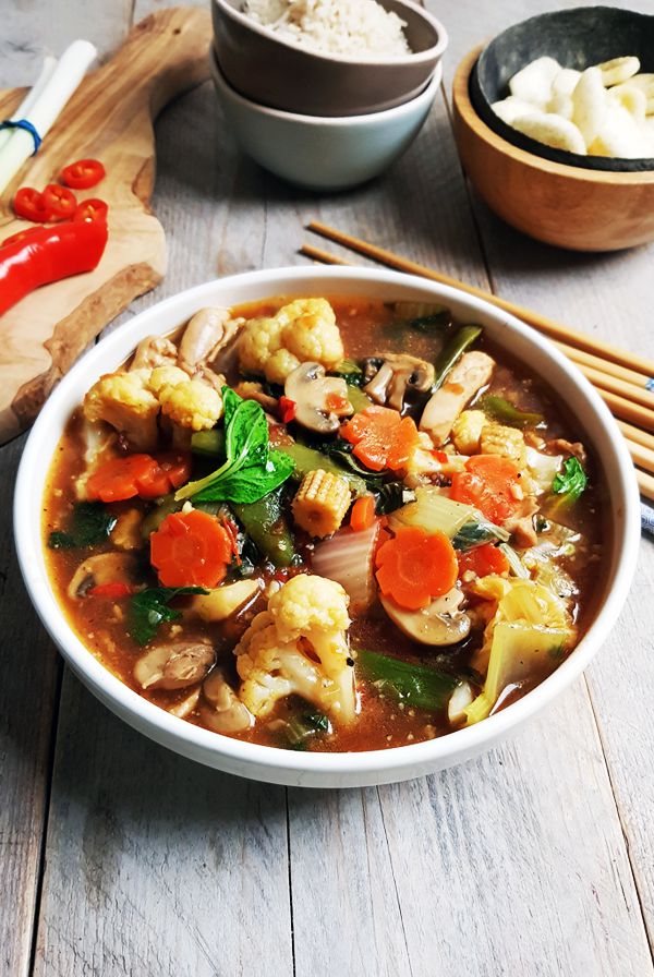 Indonesische gemixte groenten met oestersaus (Cap cai) | Gewoon een foodblog!
