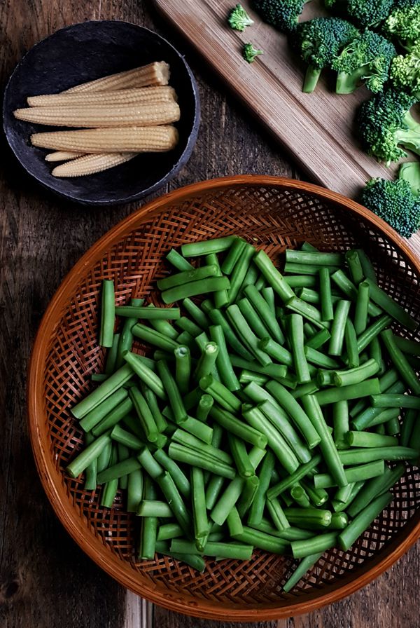 Maaltijdsalade van sperziebonen maken | Gewooneenfoodblog.nl