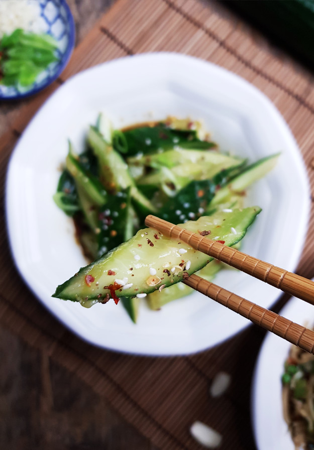 Recept voor komkommers op Chinese wijze | Gewooneenfoodblog.nl