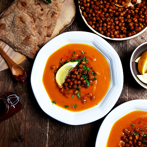 Flespompoensoep met paprika en geroosterde kikkererwten | Gewoon een foodblog!